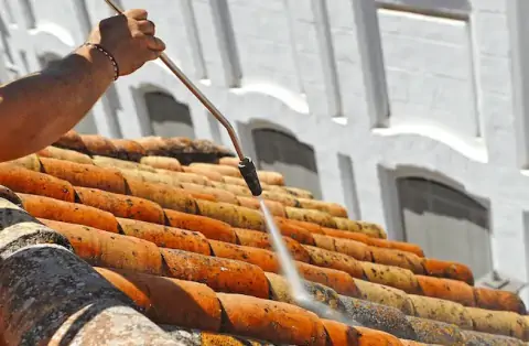 Nettoyage de toitures - Semur-en-Vallon